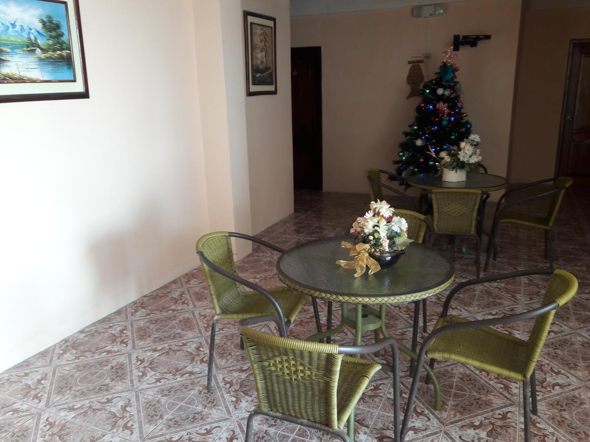 Hostal Haziel Салинас Екстериор снимка
